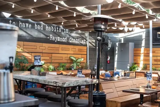 Ashland Hill, bar & grill in Venice Beach